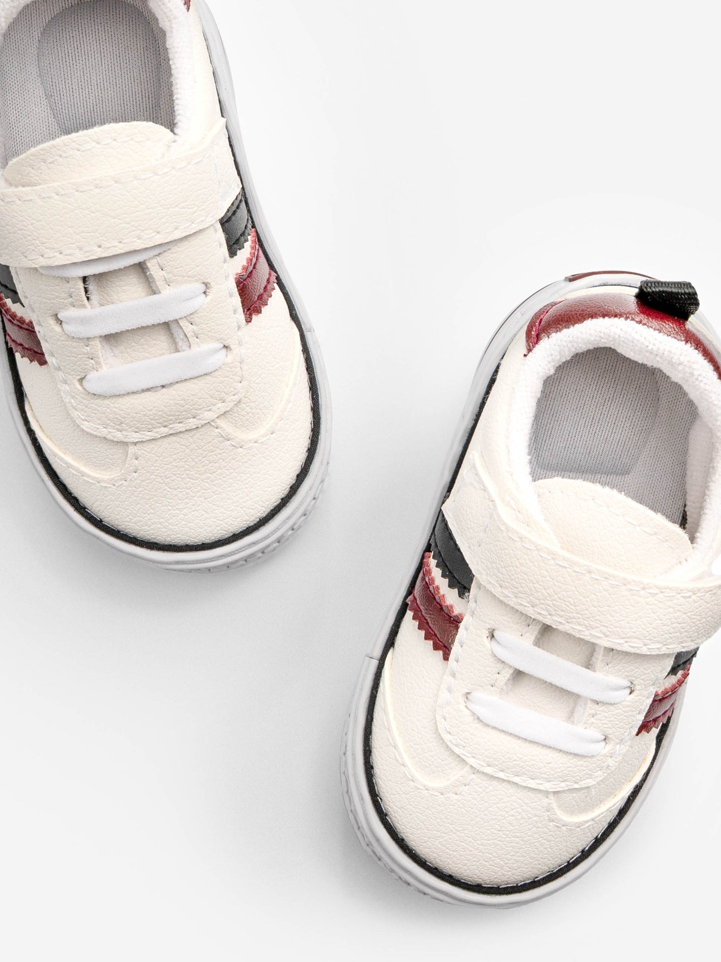 Tenis Velcro y Cordón Ortopédico